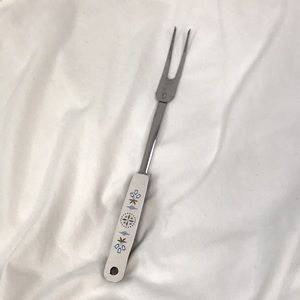 Vintage Ekco Dutch Tulip Carousel Meat Fork ~ 1960’s MCM 11 1/2”